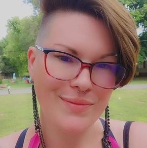 Meet your Posher, Stasha